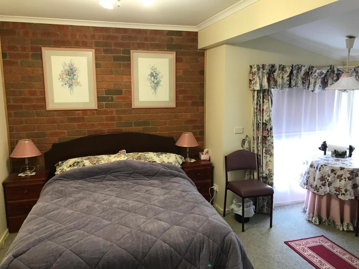 Lanaud Farm Stay Allansford Екстер'єр фото